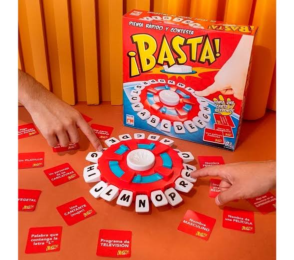Juego de Mesa Basta